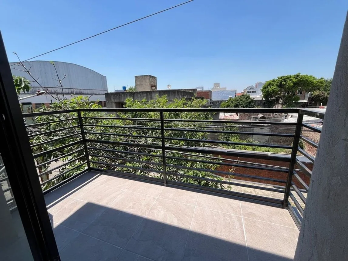 Departamento de 2 ambientes en venta en Valentín Alsina, Doctor Ricardo Balbín 500, foto 2