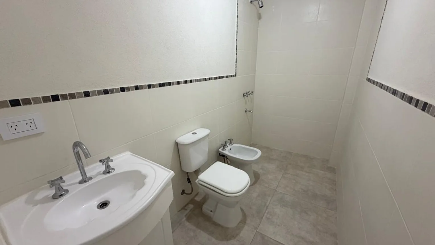 Departamento de 2 ambientes en venta en Valentín Alsina, Doctor Ricardo Balbín 500, foto 5