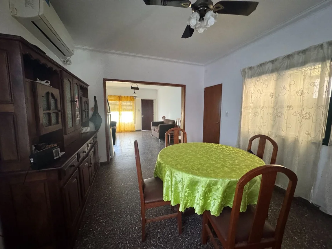 Casa de 5 ambientes en venta en Tolosa, Calle 527 E/ 117 y 118 200, foto 4