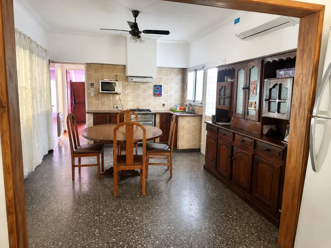 Casa de 5 ambientes en venta en Tolosa, Calle 527 E/ 117 y 118 200, foto 2
