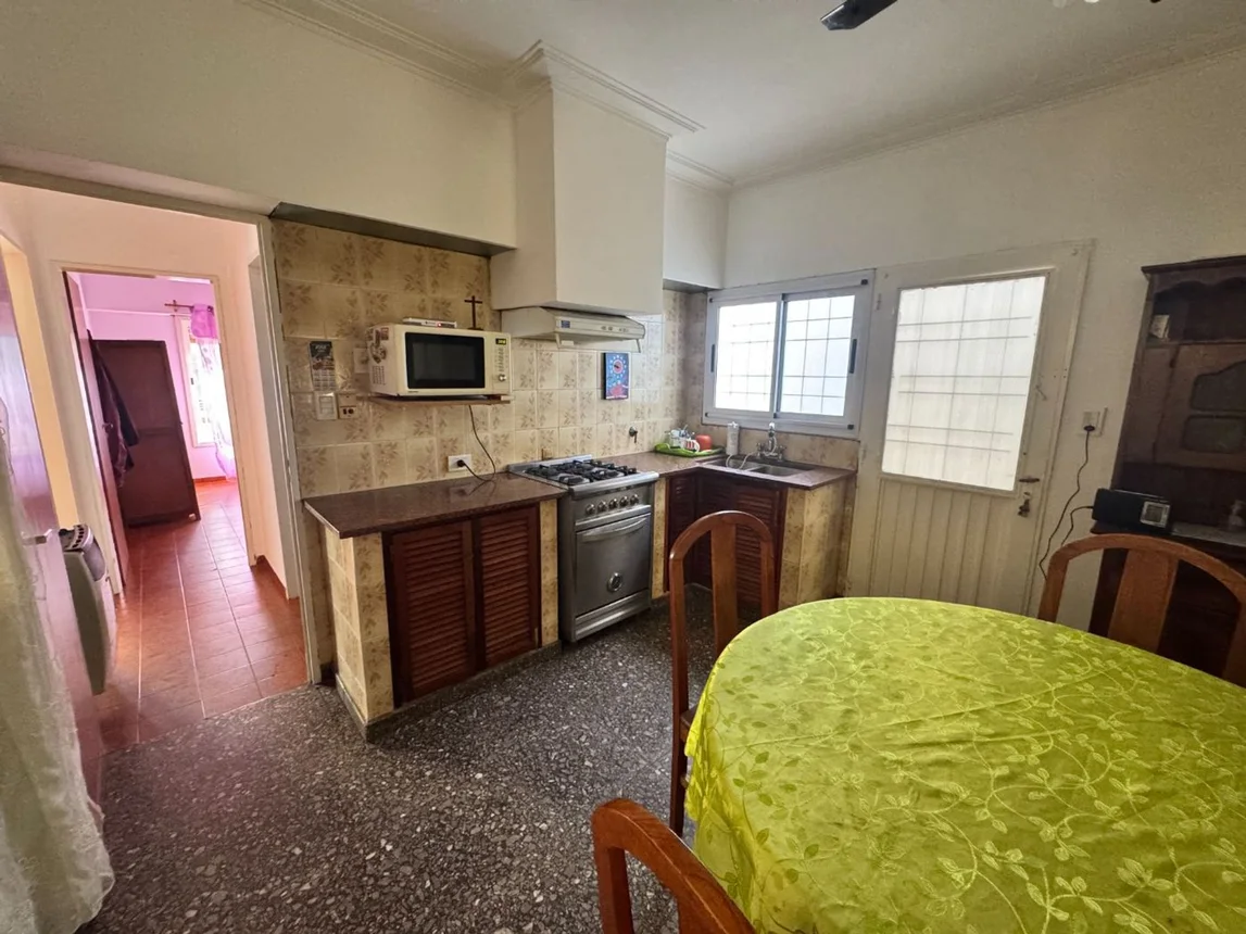 Casa de 5 ambientes en venta en Tolosa, Calle 527 E/ 117 y 118 200, foto 3