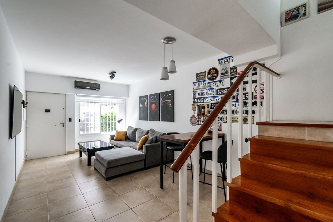 VENTA DUPLEX 3 AMB GUARDACOCHE PATIO V.DEVOTO
