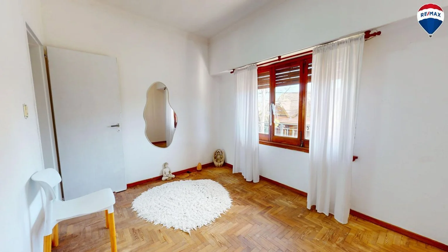 Casa en venta en Adrogué, foto 2