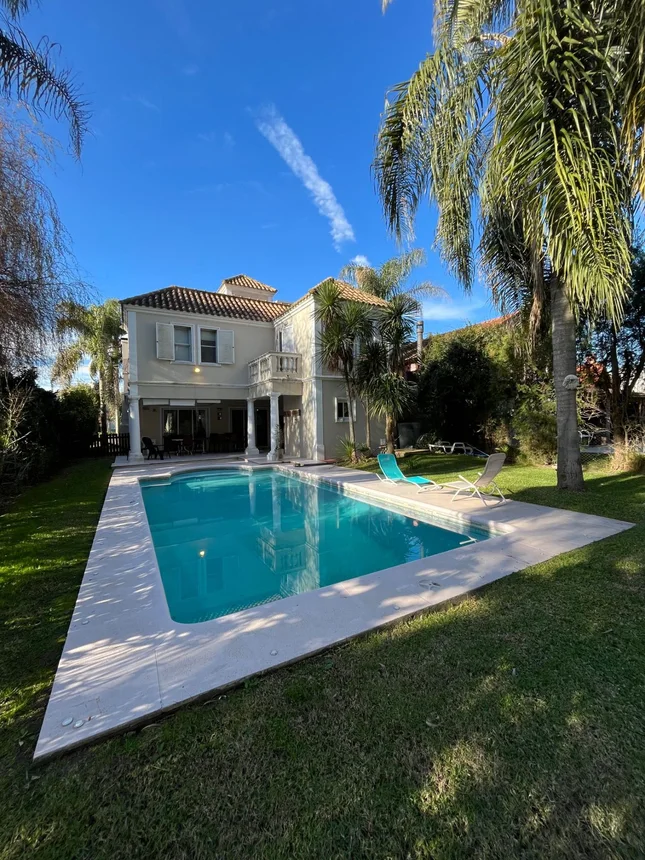 Casa en venta en Belén de Escobar, foto 2