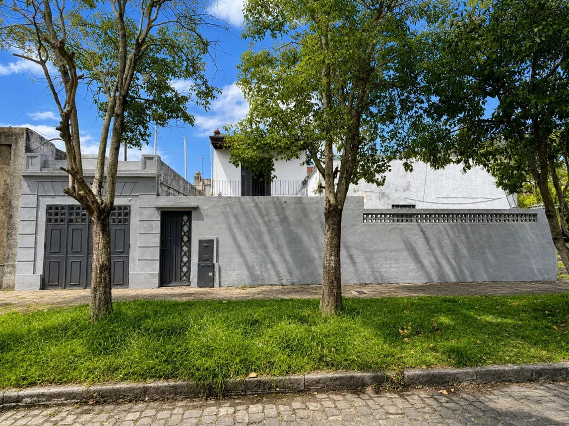 Casa de 6 ambientes en venta en Banfield, Martín Capello 400, foto 4