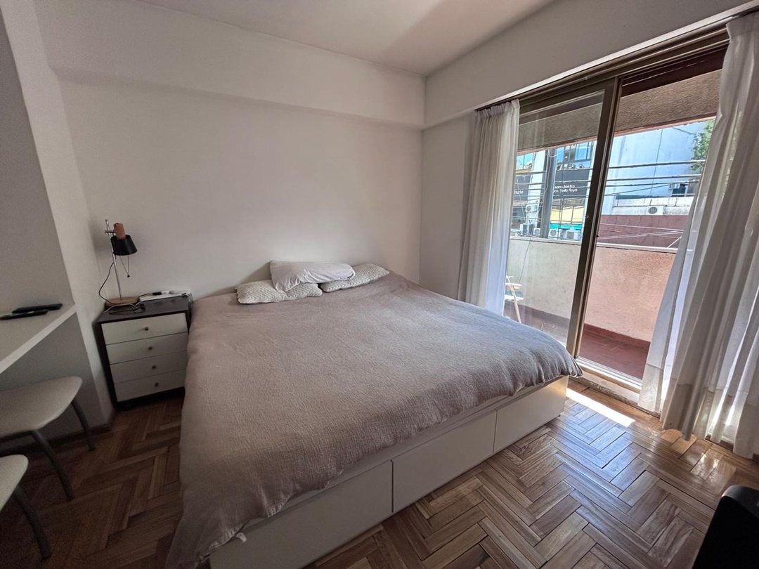 VENTA MONOAMBIENTE EN VILLA URQUIZA CON COCHERA