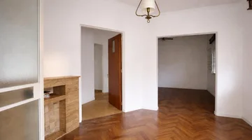 CASA A REFACCIONAR EN VENTA - LA PLATA