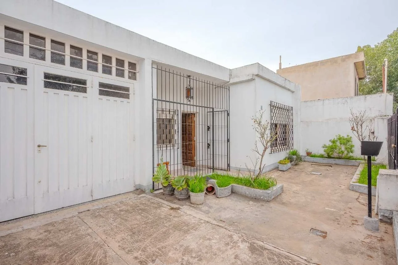 Casa de 3 ambientes en venta en Merlo, Suecia 1500, foto 2