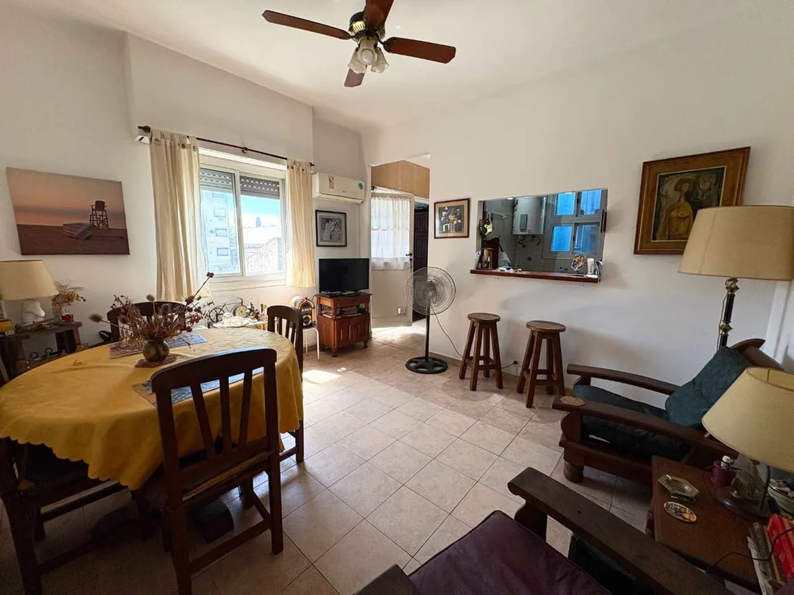PH de 2 ambientes en venta en La Boca, Hernandarias 1100