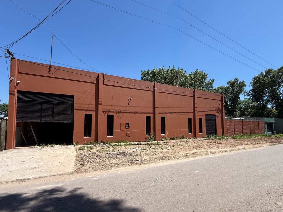 Galpon en Venta en la Plata