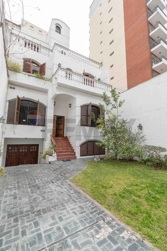 Casa en alquiler en Caballito