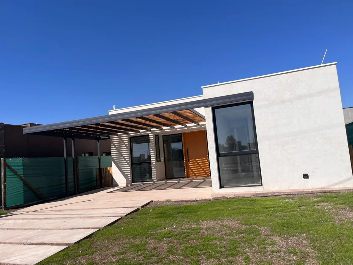 Casa en venta en Luján de Cuyo, foto 2