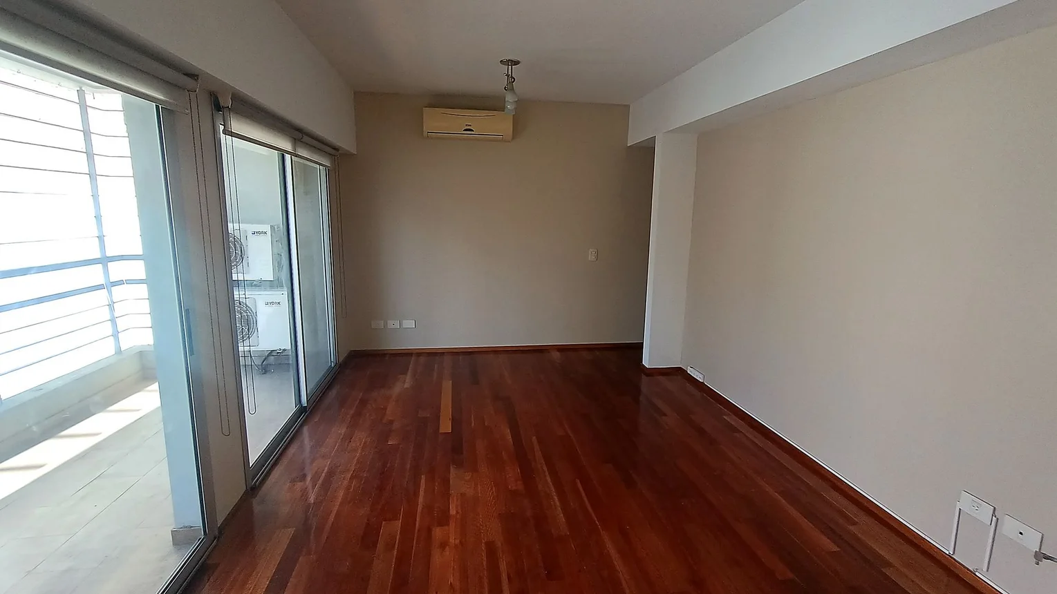 Departamento en alquiler en Olivos, Roque Sáenz Peña 1500