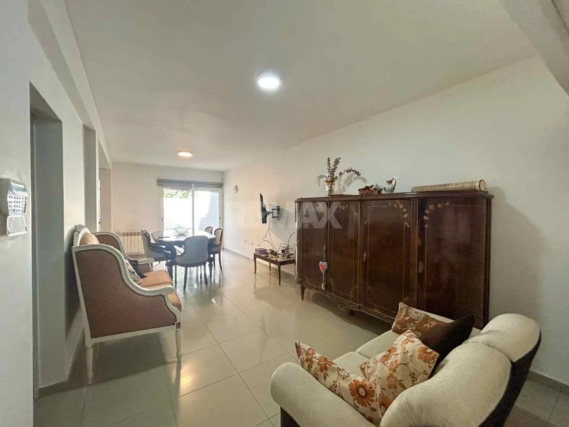 Casa en venta en Neuquén, foto 3