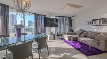 Venta apartamento 3 dormitorios zona Brava