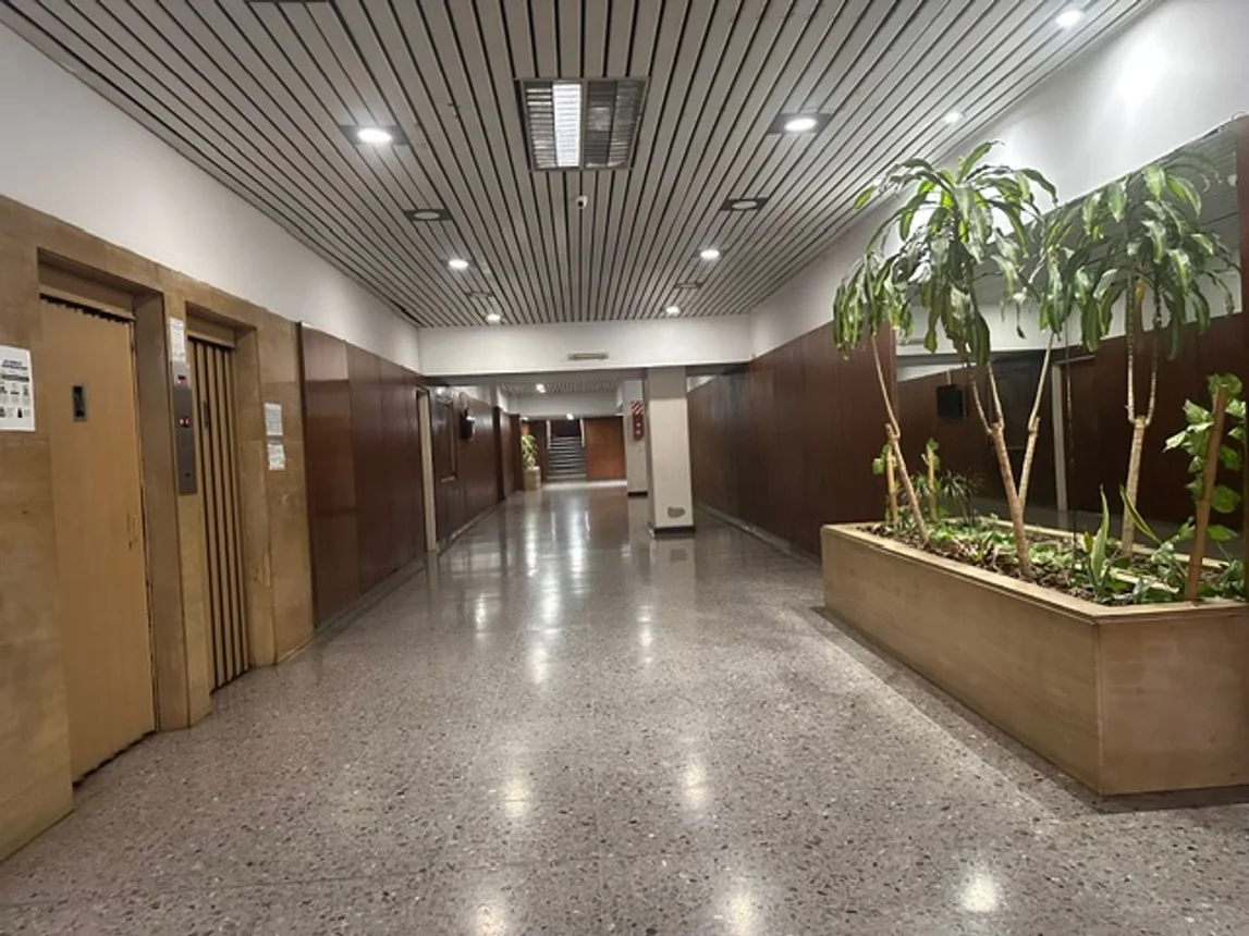 Departamento de 3 ambientes en venta en Balvanera, Avenida Belgrano 2400, foto 3