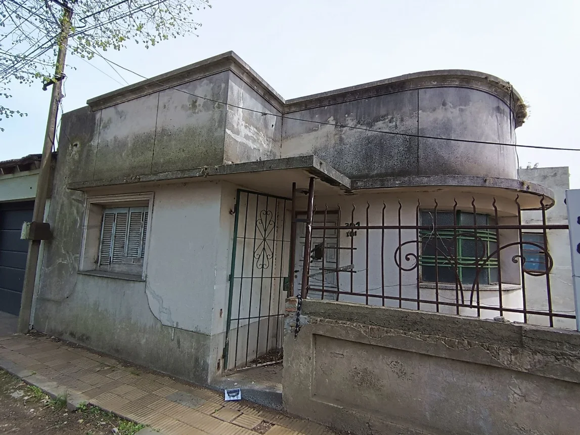 Casa de 4 ambientes en venta en Tolosa, 526 E/ 116 y 117 0