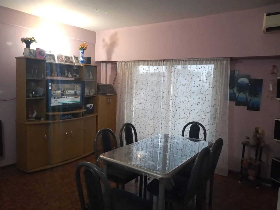 Departamento de 3 ambientes en venta en Lomas del Mirador, Sargento Cabral 3500