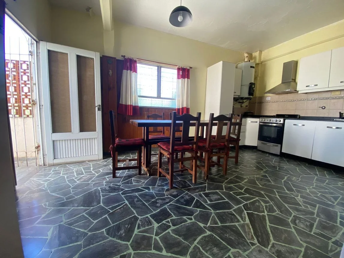 PH de 3 ambientes en venta en Lomas de Zamora, José María Chocano 100, foto 3