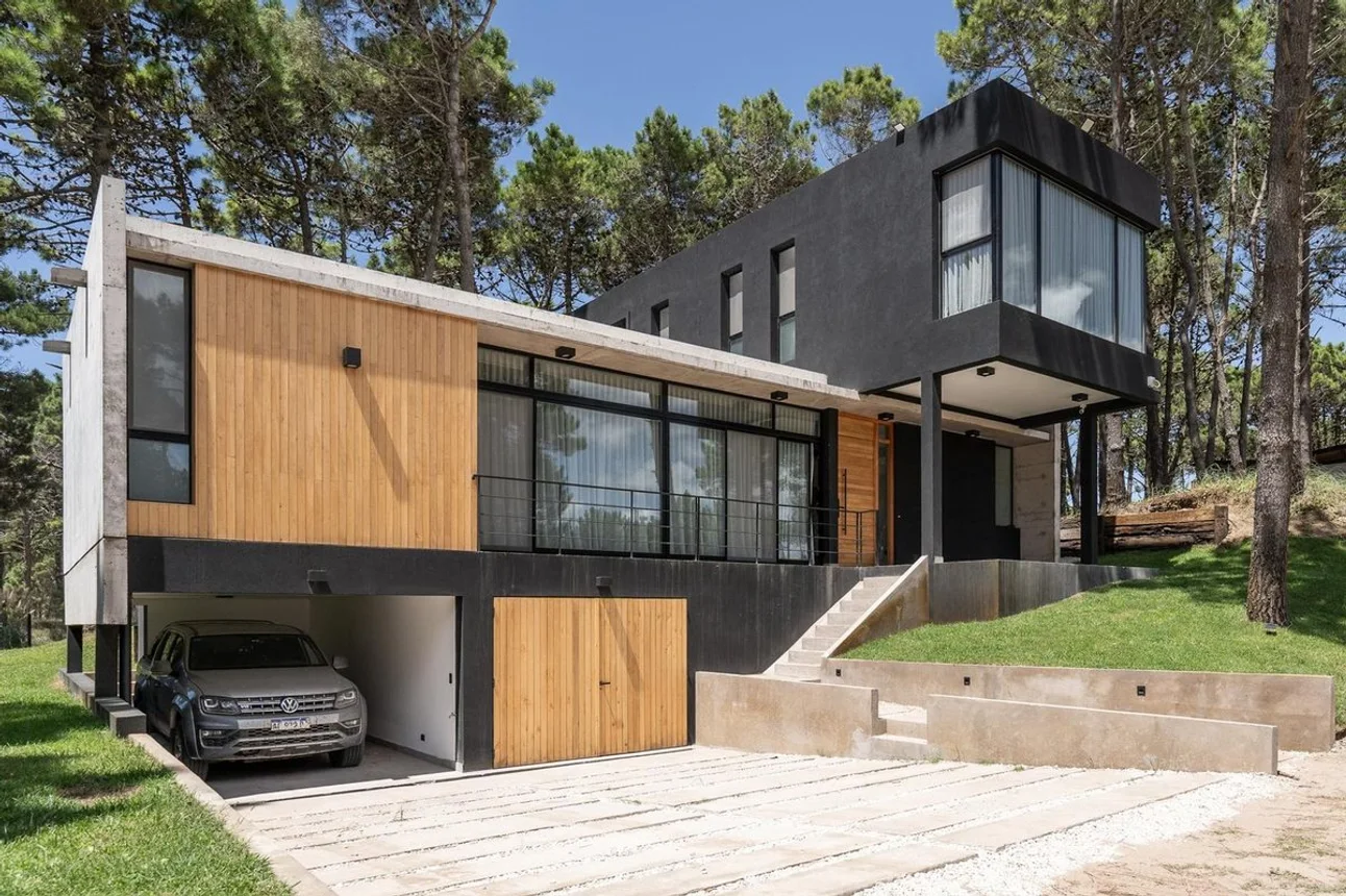 Casa en venta en Pinamar, foto 2