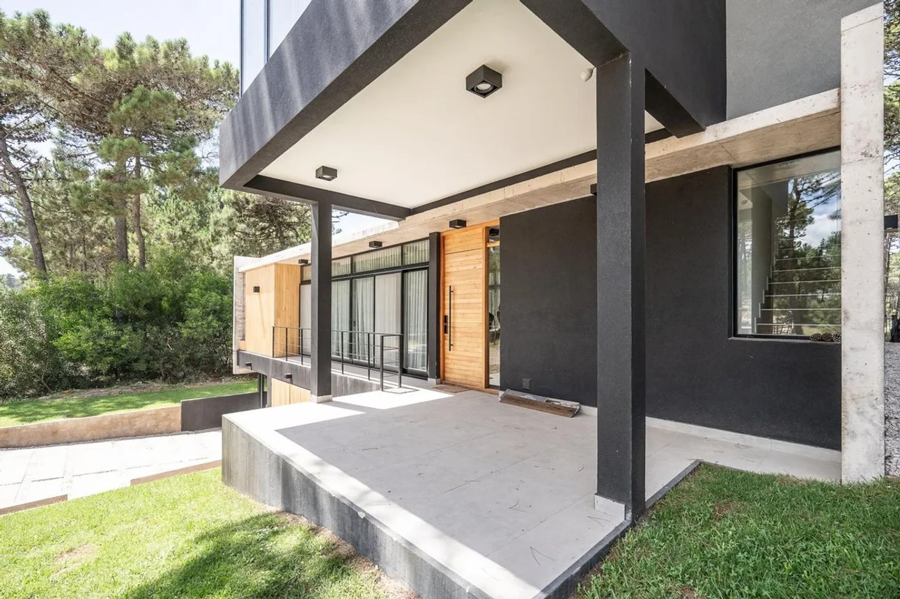 Casa en venta en Pinamar, foto 3