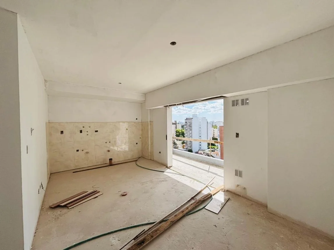 Departamento en venta en Caseros, foto 2