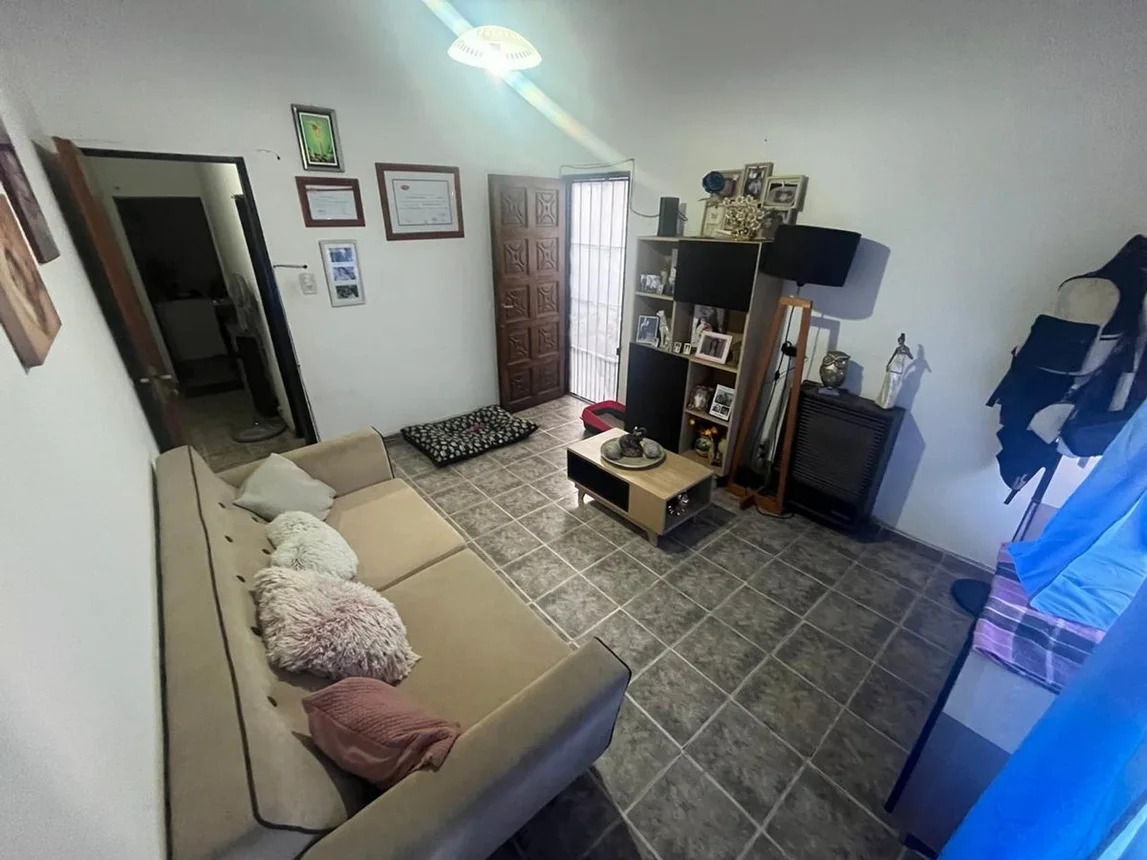Venta casa 3 dorm + departamento empalme cba, foto 3