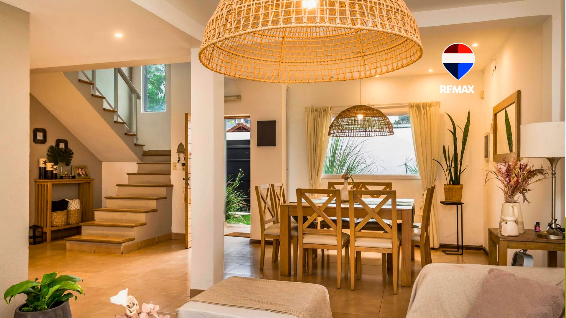 VENTA CASA CON PILETA EL HUAICO CON ESCRITURA - foto 1