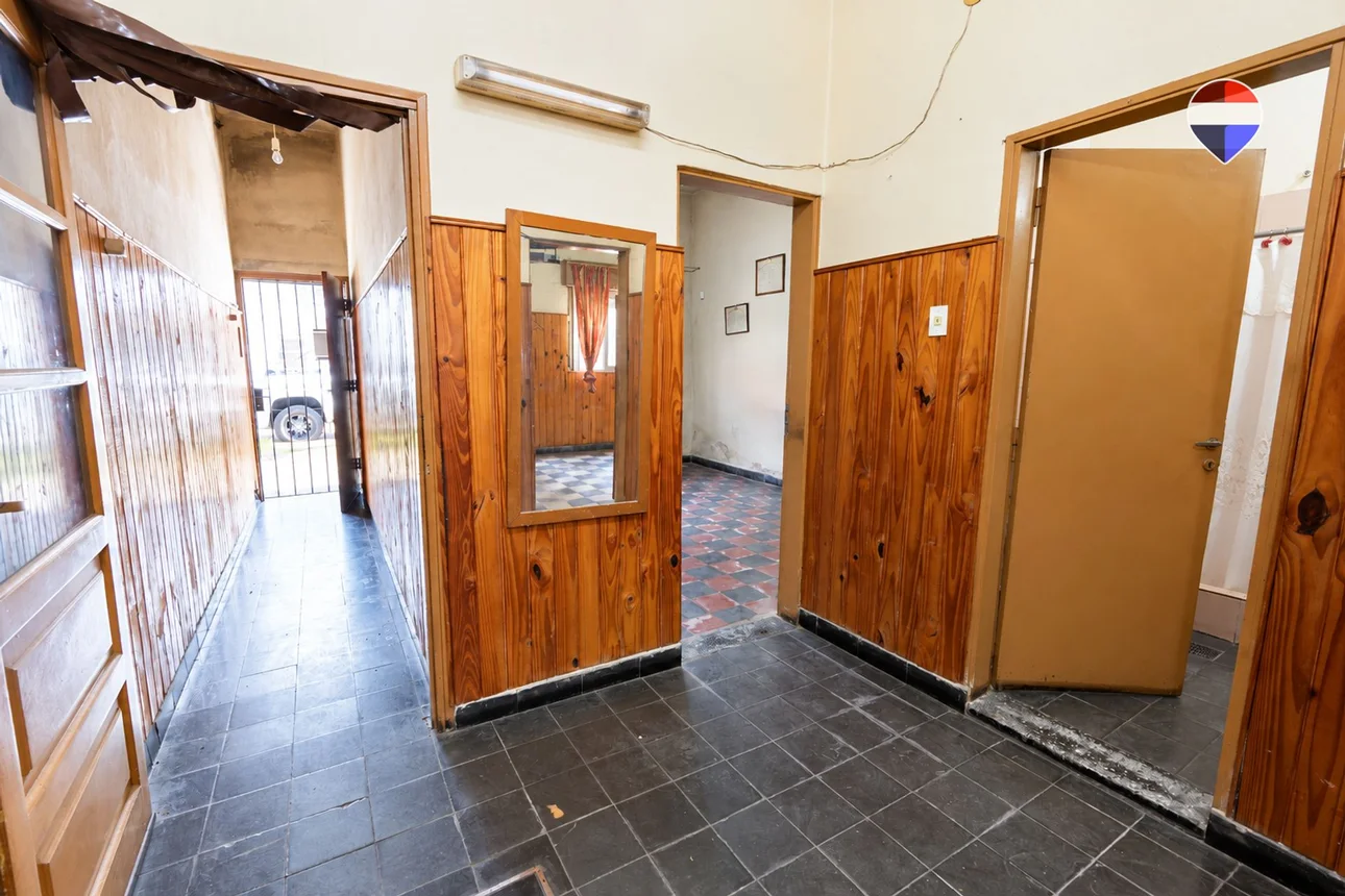 Casa de 3 ambientes en venta en Wilde, Helguera 6100