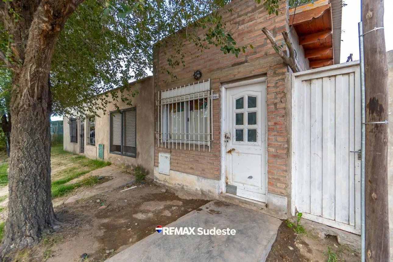 Casa de 4 ambientes en venta en Bahía Blanca, Antonio Alice 1200, foto 3