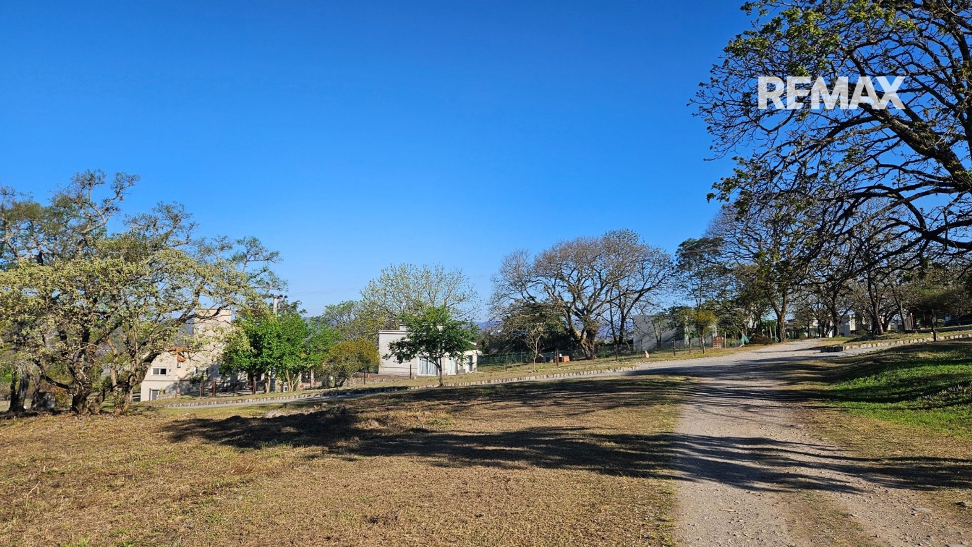 TERRENO EN VENTA VERTIENTES 1280 M2 PLANOS — foto 3