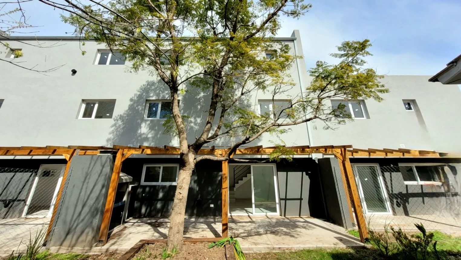 Casa tríplex en venta en Boulogne, foto 2