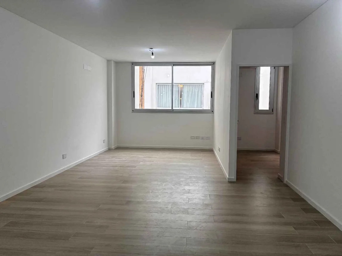 Departamento en alquiler en San Nicolás, Suipacha 300