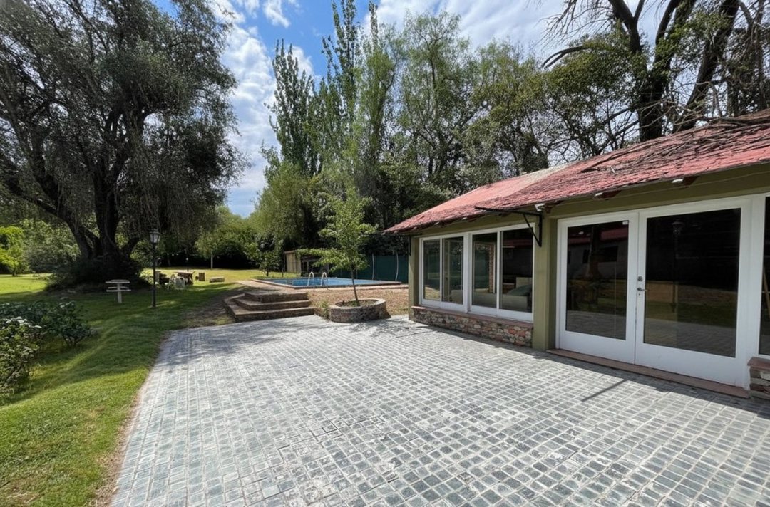 CASA VENTA CON DEPARTAMENTO PILETA LA PUNTILLA MZA