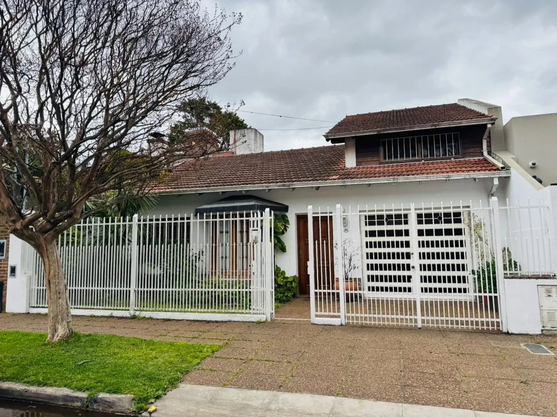 Casa en venta en San Isidro, Florencio Sánchez 3000