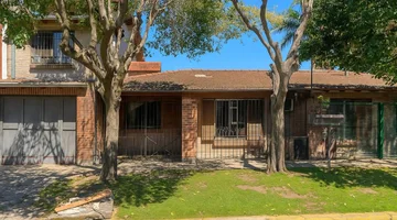 VENTA CASA 5 AMBIENTES DON TORCUATO BARRIO COLCAS