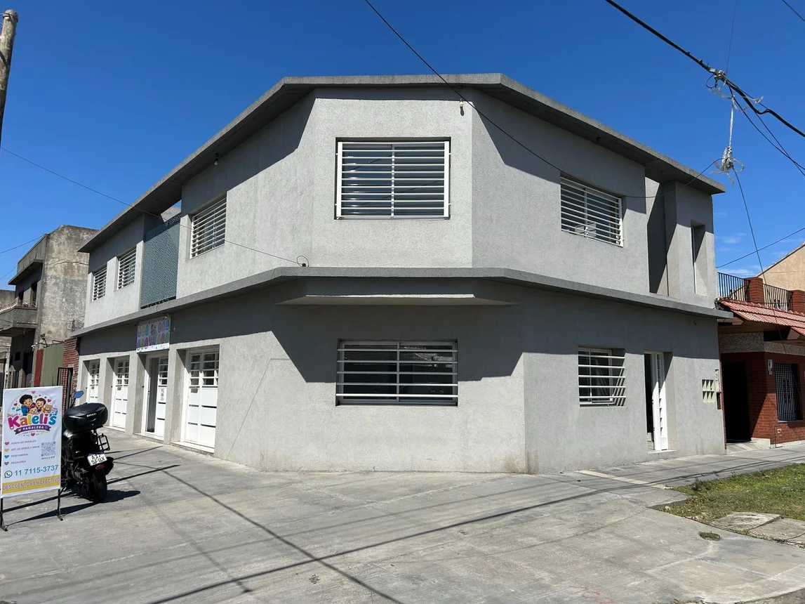 Monoambiente en venta en Gerli, Presidente Domingo Faustino Sarmiento 1400