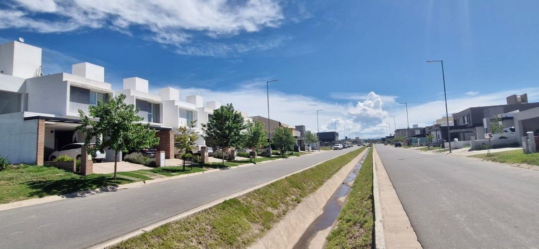 LOTE DE 360M APTO COMERCIO SOBRE BOULEVARD ETAPA 3
