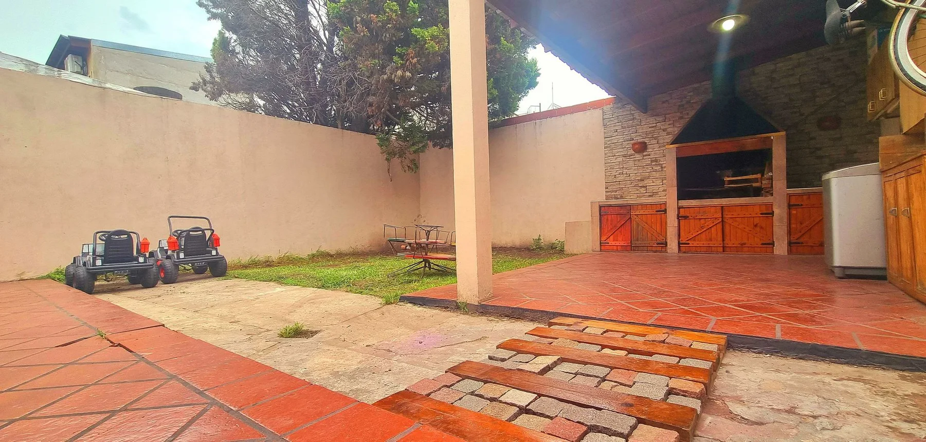 Casa de 3 ambientes en venta en Banfield, Vieytes 1600, foto 4
