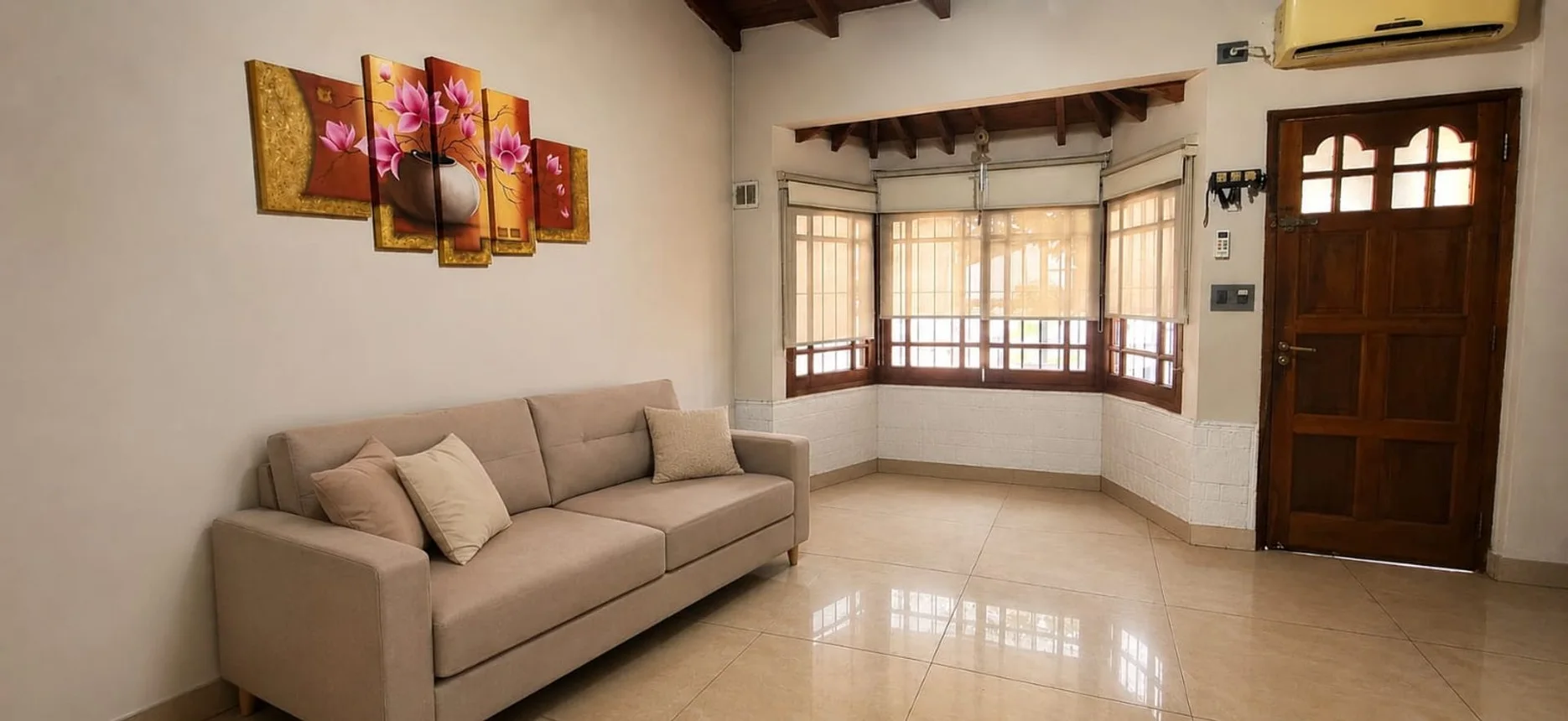 Casa de 3 ambientes en venta en Banfield, Vieytes 1600, foto 2