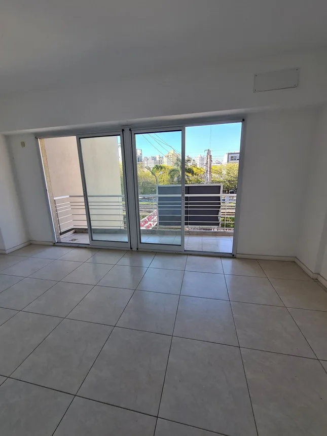 Semipiso en venta en Lanús Oeste