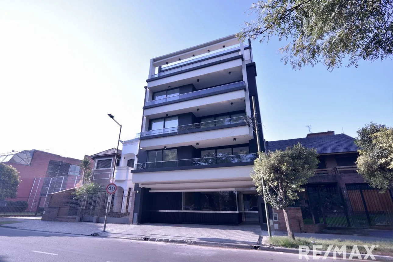Departamento en venta en Mataderos, foto 2