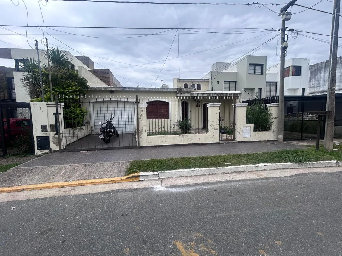 Venta casa 2 dormitorios quebrada de las rosas cba, foto 2