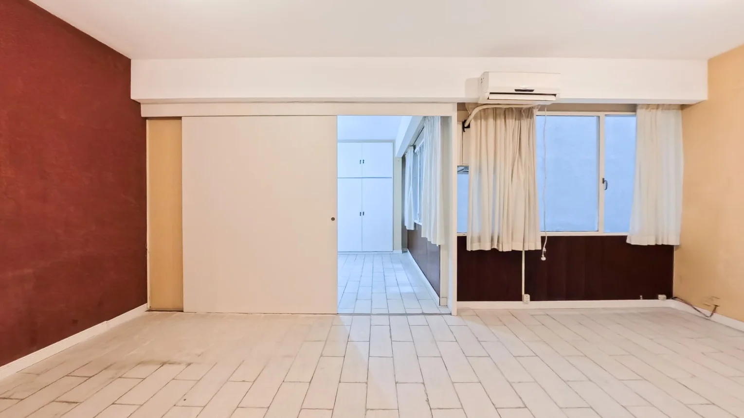 Departamento de 3 ambientes en venta en Monserrat, Avenida Hipólito Yrigoyen 1400, foto 3