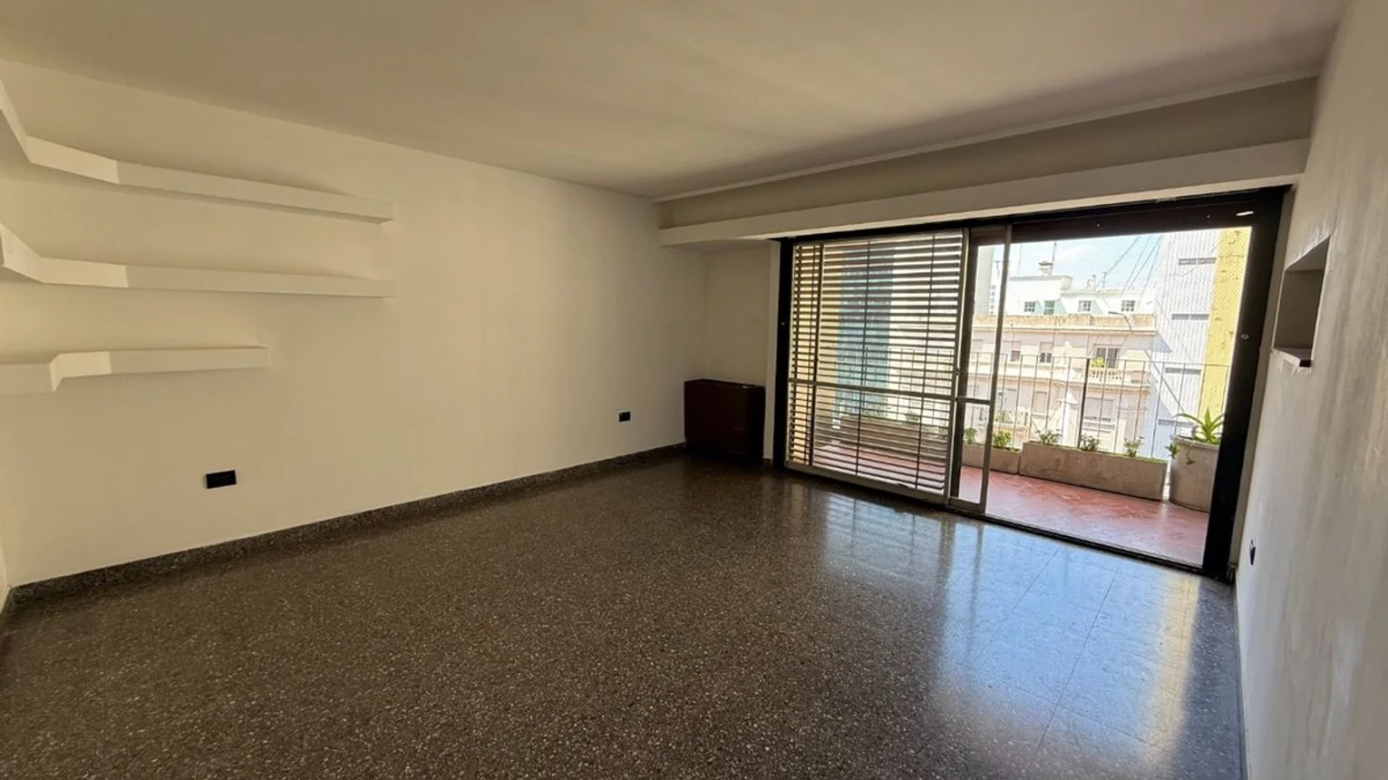 Departamento en venta en La Plata, foto 2