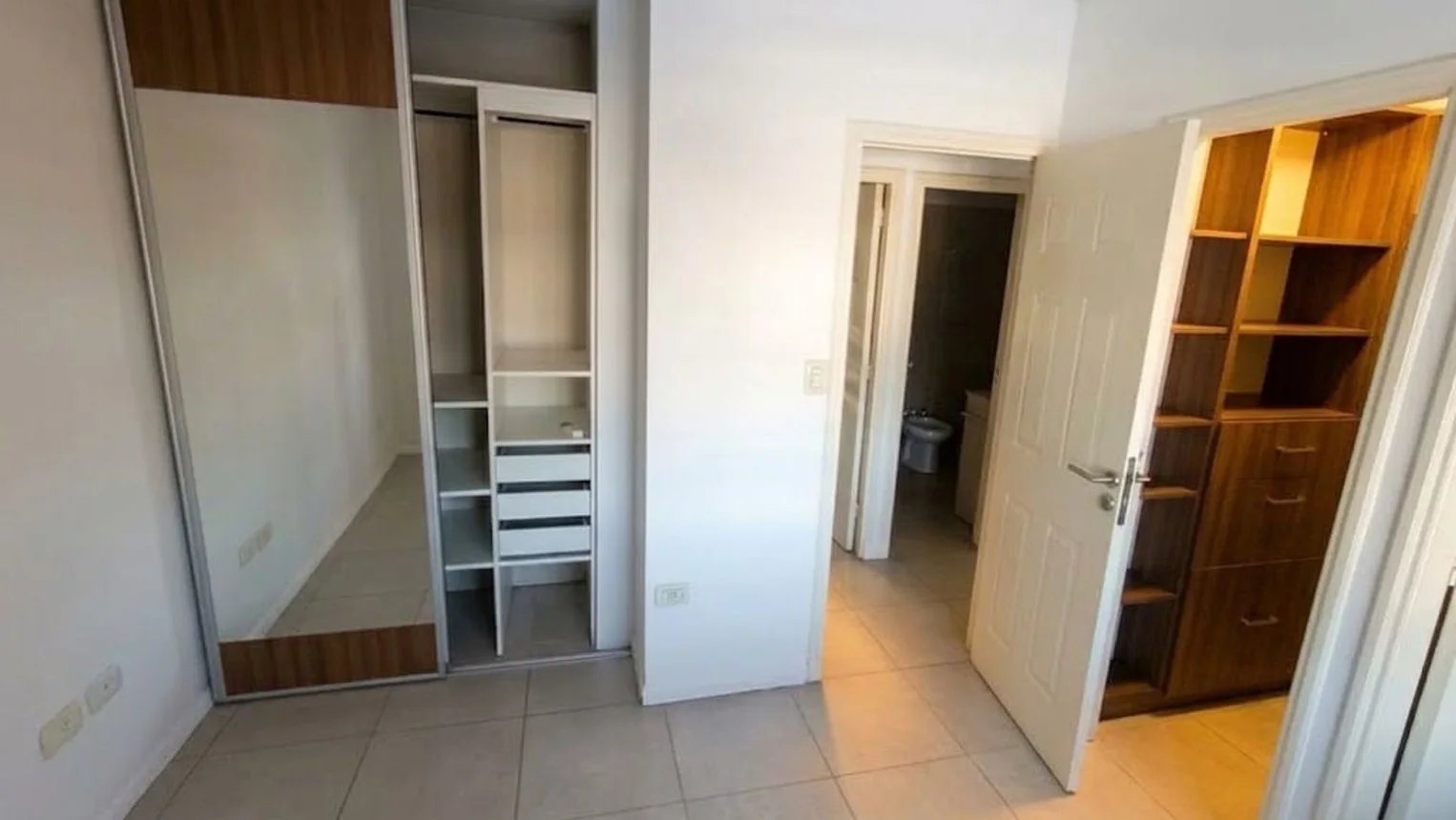 Departamento de 3 ambientes en venta en Mendoza, Martinez de Rozas 0, foto 3