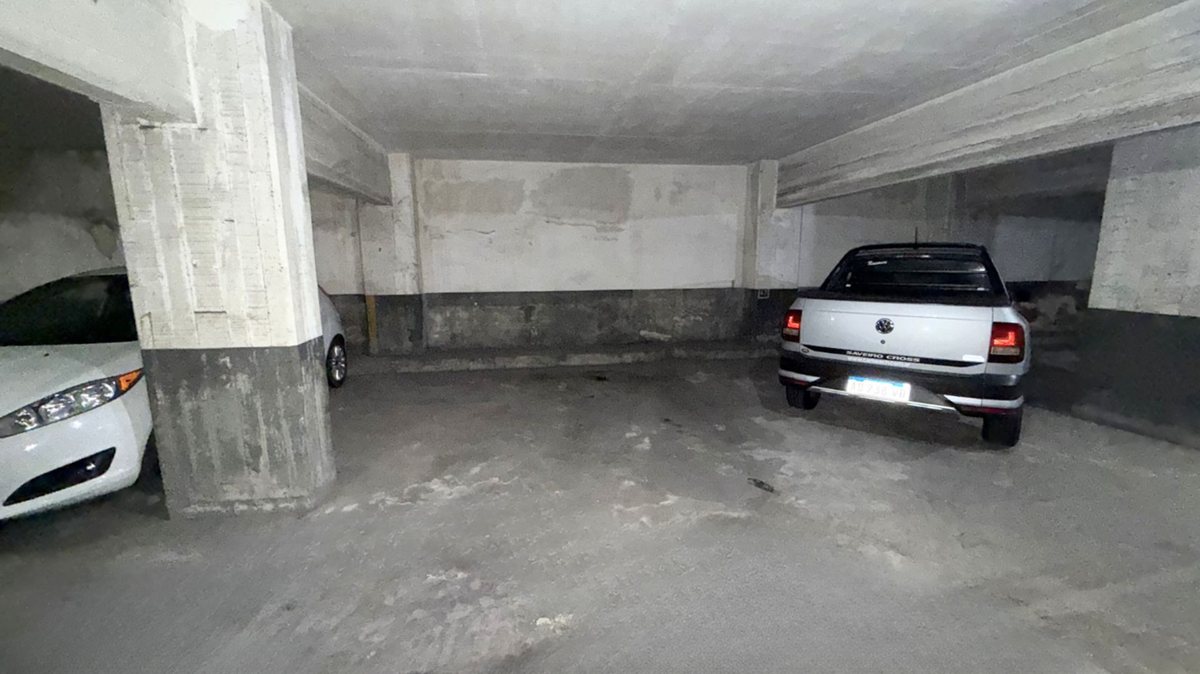 Foto 9 — Cochera en venta en La Plata , seguridad 24 hs.