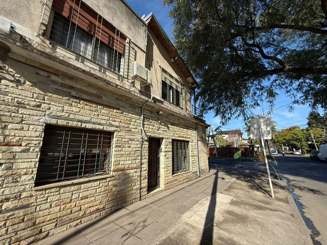 Venta propiedad multifamiliar con local hurlingham, foto 1