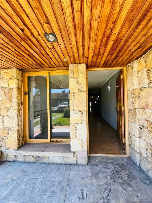 Casa de 5 ambientes en venta en Monte Grande, A. Sardi 100, foto 2