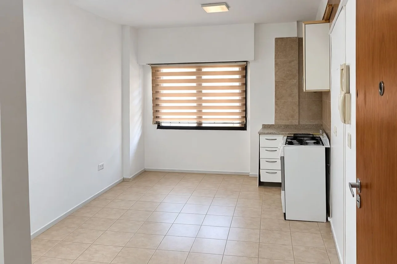 Departamento de 2 ambientes en venta en Santos Lugares, Juan Bautista Anchordoqui 1600